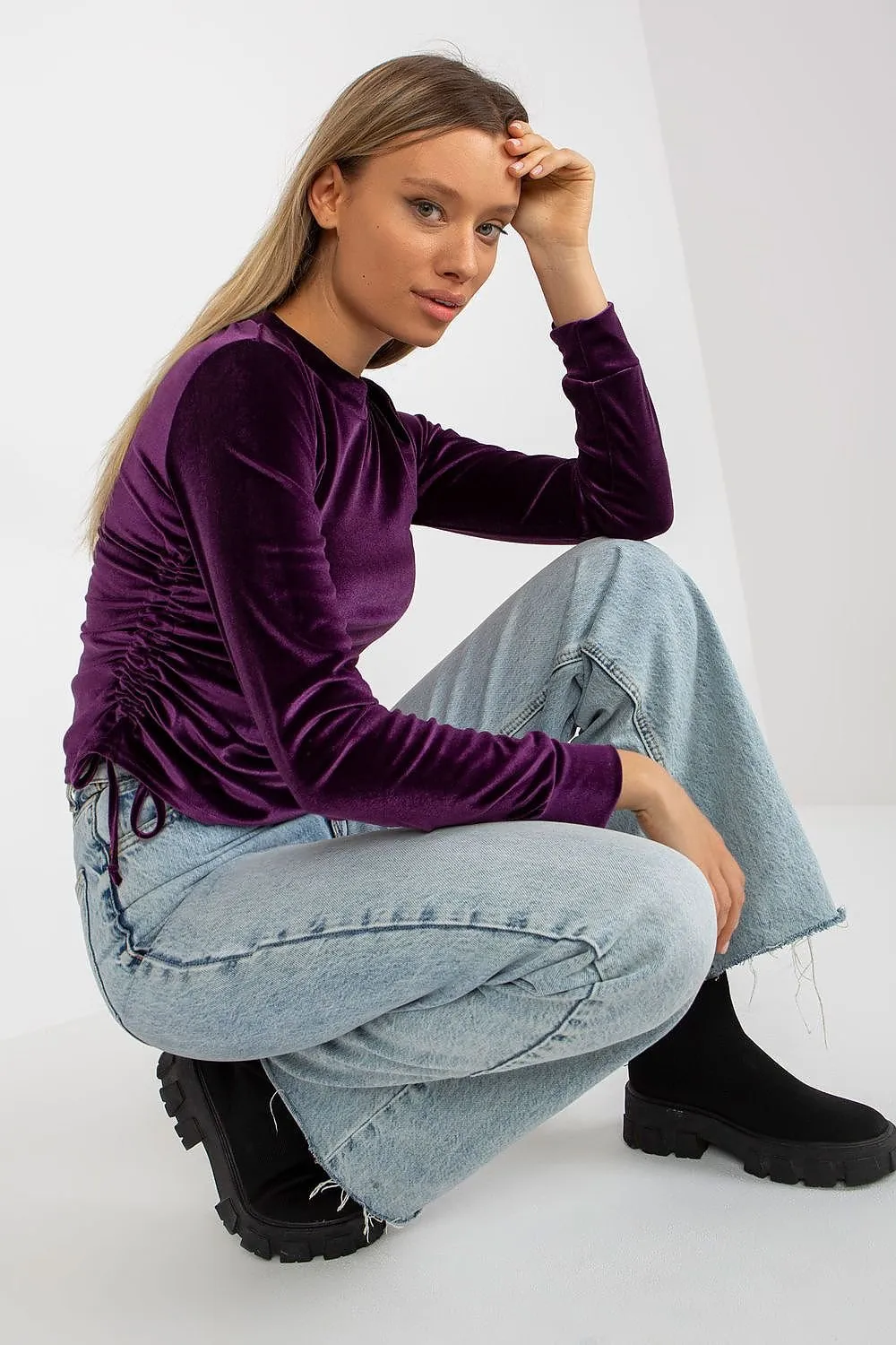 Chic Customizable Velour Blouse - Soft Cotton Fusion