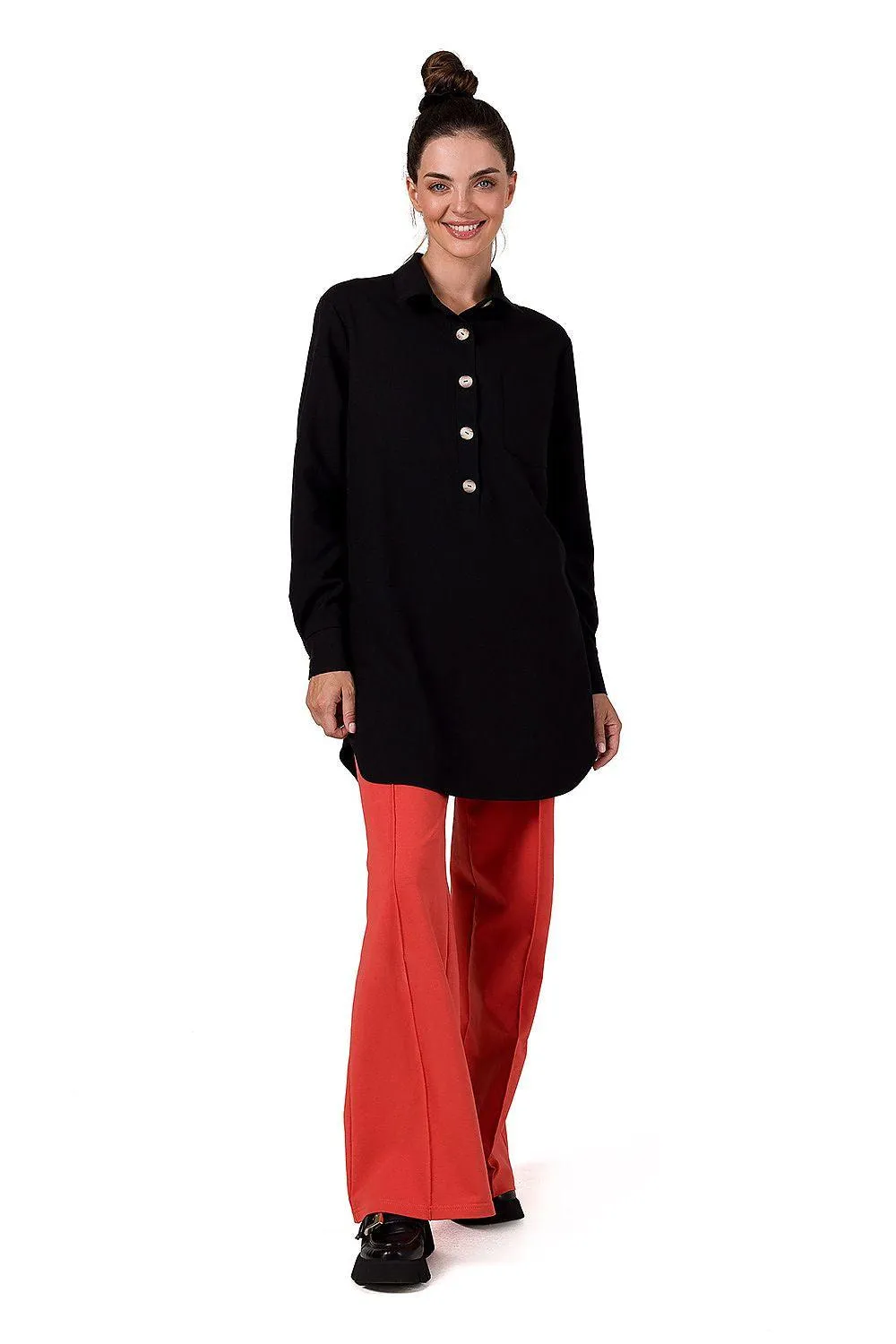 Chic Pleated Tunic with Convenient Front Pocket