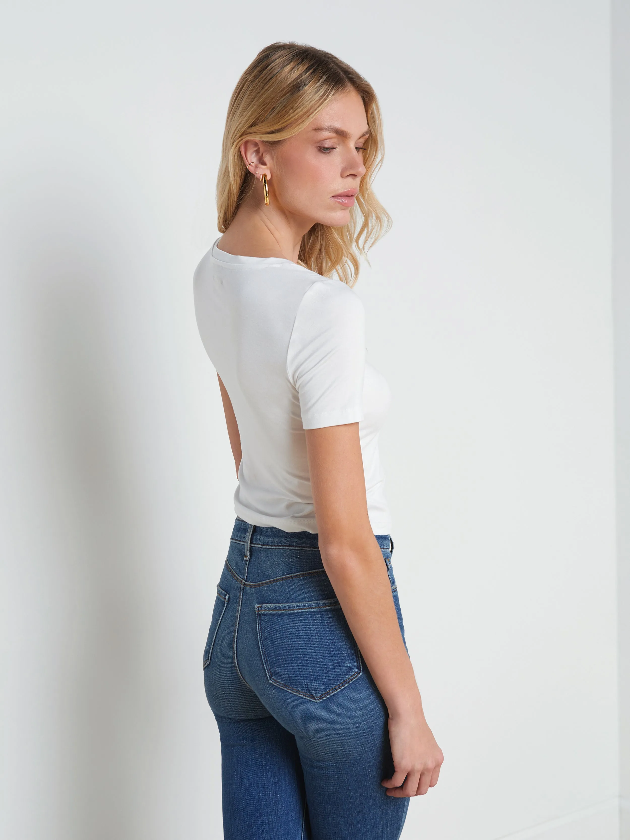 Dana Scoopneck Cropped Tee