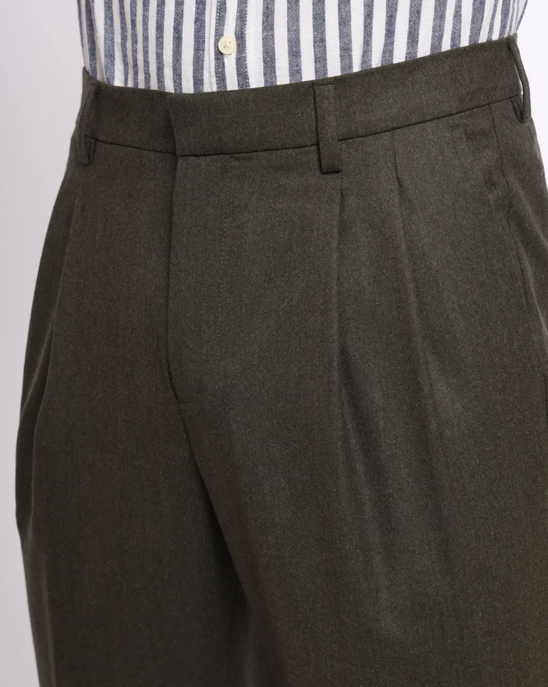 Double Pleated Wool Pants - Olive