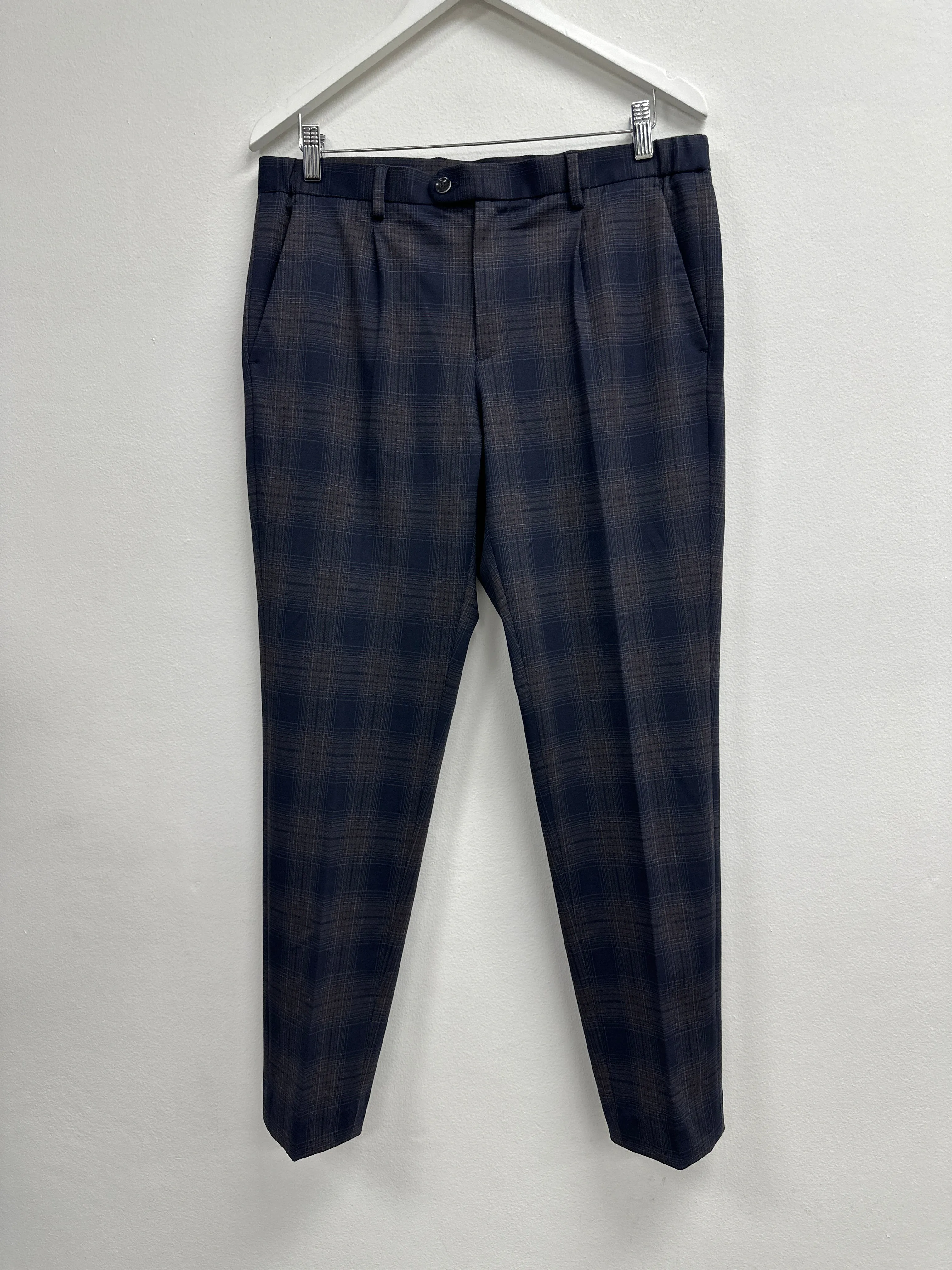 Men's Relaxed Jersey Navy Check Tailored Pant