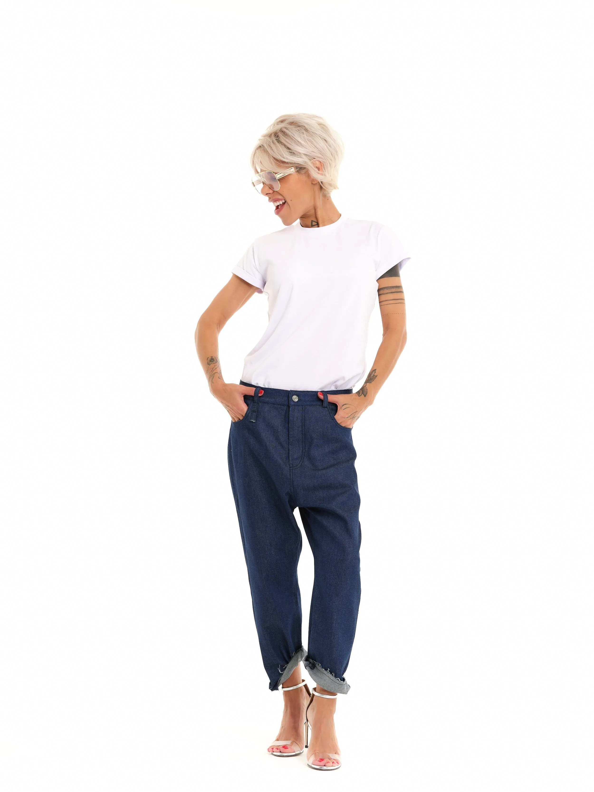 Mid-Rise Relaxed Jeans